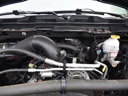 Used 2024 RAM 1500 Tradesman w/ Electronics Group image 32