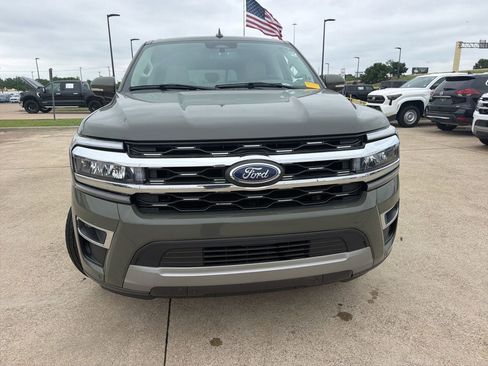 Used 2024 Ford Expedition Max Limited RWD image 26