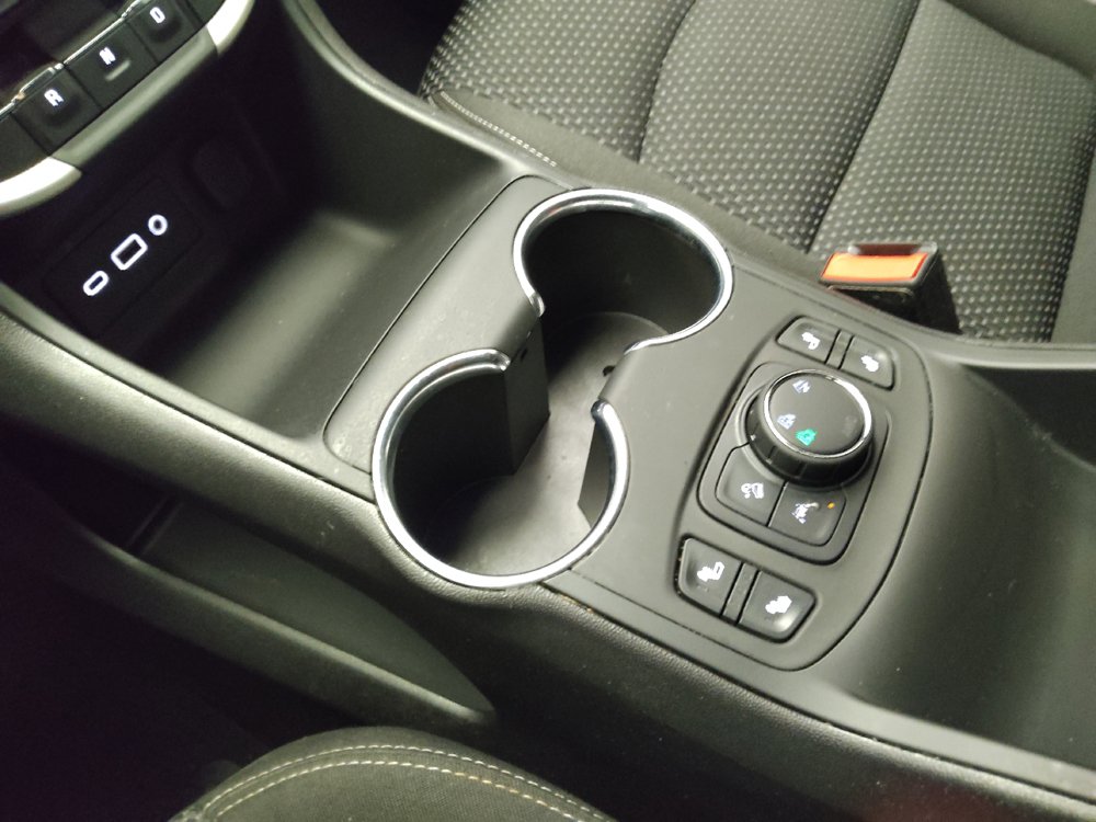 Used 2024 GMC Terrain SLE w/ Driver Convenience Package AWD/4WD image 26