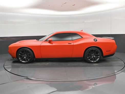 Used 2020 Dodge Challenger R/T Scat Pack RWD image 27