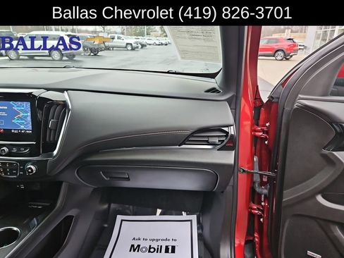 Certified 2023 Chevrolet Traverse RS w/ LPO, Floor Liner Package image 29