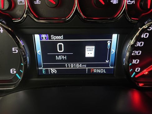 Used 2018 GMC Sierra 1500 SLT w/ SLT Premium Package image 11