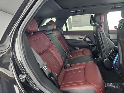 New 2026 Land Rover Range Rover Sport Dynamic SE image 12