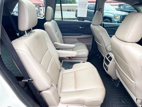 Used 2018 Honda Pilot Elite image 13