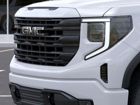 New 2025 GMC Sierra 1500 Elevation w/ Preferred Package image 13