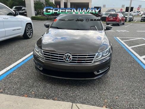 Used 2013 Volkswagen CC Lux FWD image 2