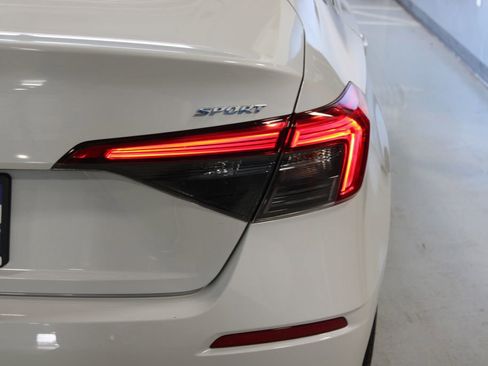 Used 2022 Honda Civic Sport image 39