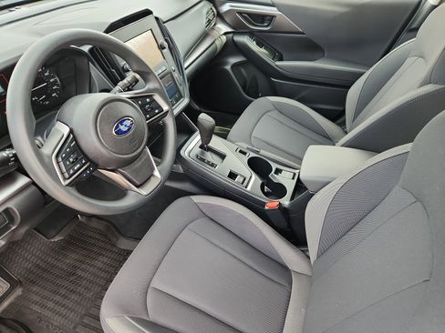 Used 2025 Subaru Impreza 2.0i image 7