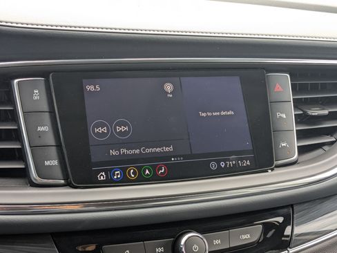 Used 2021 Buick Enclave Premium w/ Sun and Sites Package image 26