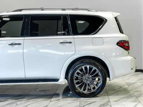 Used 2023 Nissan Armada Platinum w/ Captain's Chairs Package RWD image 15