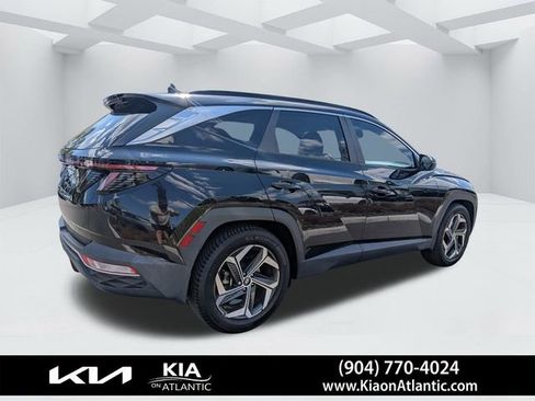 Used 2022 Hyundai Tucson SEL w/ Convenience Package image 3