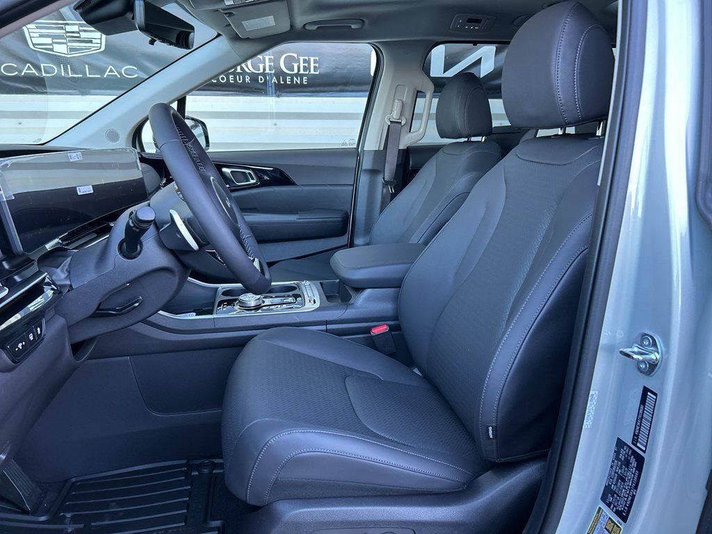 New 2026 Kia Carnival SX Prestige FWD image 11