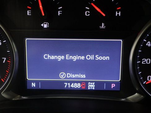 Used 2022 GMC Acadia AT4 image 43