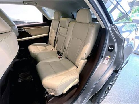 Used 2020 Lexus RX 350L Premium w/ Premium Package AWD/4WD image 22