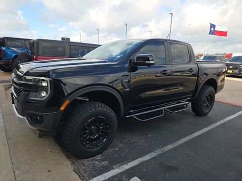 Used 2025 Ford Ranger Lariat w/ Advanced Towing Package AWD/4WD image 2