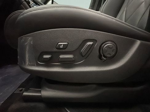 New 2026 Genesis GV80 3.5T Prestige image 10