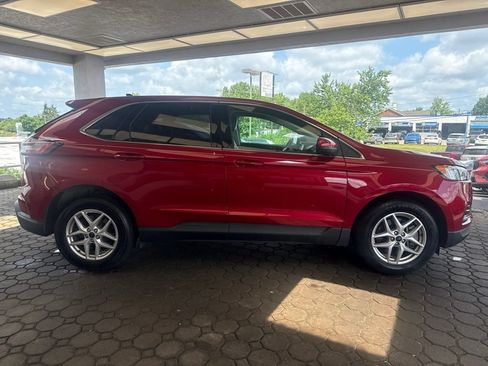 Used 2023 Ford Edge SEL AWD/4WD image 5