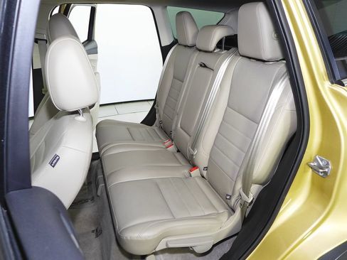 Used 2014 Ford Escape Titanium FWD image 21