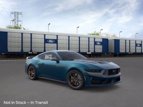 New 2026 Ford Mustang Dark Horse image 7