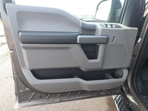 Certified 2019 Ford F150 XLT w/ Equipment Group 302A Luxury image 23