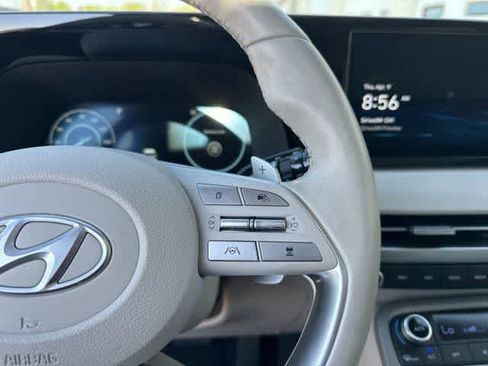 Used 2023 Hyundai Palisade Limited w/ Cargo Package image 13