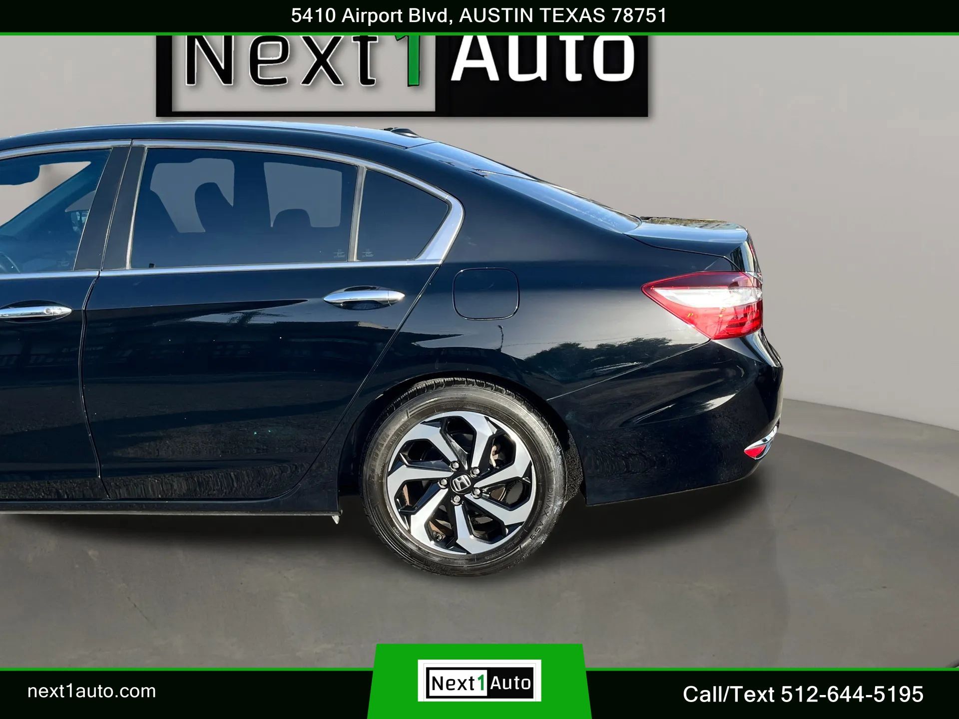 Used 2017 Honda Accord EX-L image 14