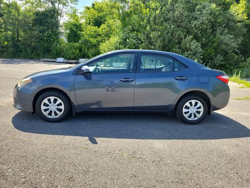 Used 2014 Toyota Corolla L FWD image 8