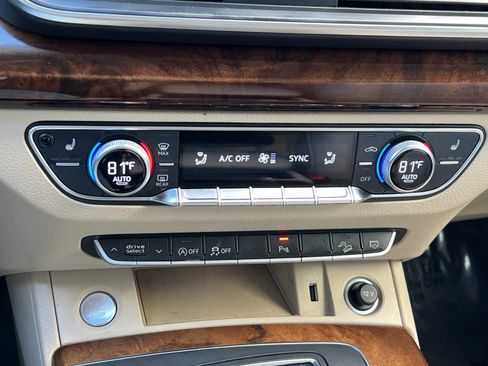 Used 2018 Audi Q5 2.0T Premium Plus w/ Premium Plus Package image 20