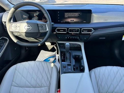 New 2026 Nissan Sentra SL w/ Floor Mat Package FWD image 6