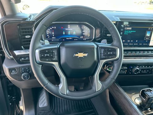 Used 2025 Chevrolet Silverado 1500 LTZ w/ Technology Package image 14