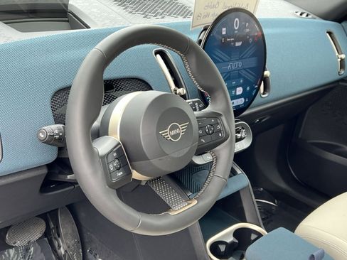 Certified 2025 MINI Cooper Countryman S w/ Comfort Package Max image 13