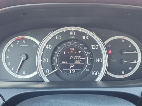 Used 2014 Honda Accord EX-L image 16