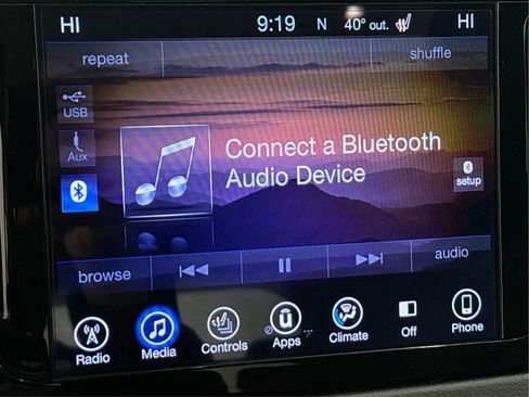 Used 2017 Chrysler Pacifica Touring-L image 45