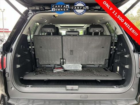Used 2023 Toyota Sequoia Limited image 9