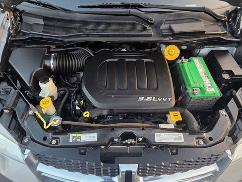 Used 2017 Dodge Grand Caravan SE w/ Power Window Group image 23