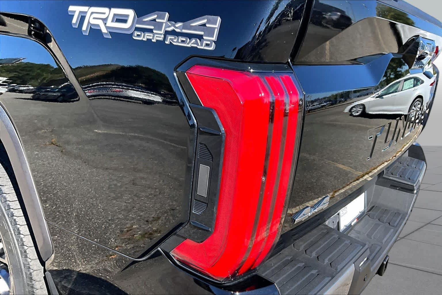 Used 2023 Toyota Tundra Limited w/ TRD Off-Road Package AWD/4WD image 26
