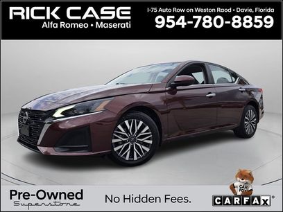 Used 2023 Nissan Altima 2.5 SV