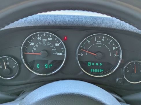 Certified 2018 Jeep Wrangler Sport AWD/4WD image 20