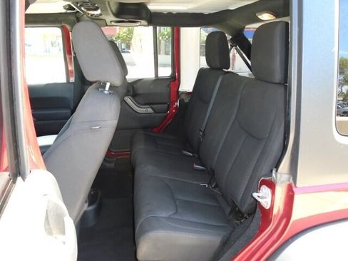 Used 2013 Jeep Wrangler Unlimited Sport AWD/4WD image 6
