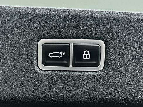 Used 2024 Hyundai Ioniq 6 SE image 31