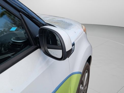 Used 2015 Kia Soul image 23