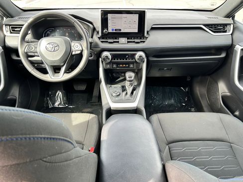 Certified 2024 Toyota RAV4 SE w/ Convenience Package AWD/4WD image 23