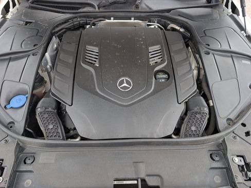 Certified 2018 Mercedes-Benz S 560 4MATIC Sedan image 31