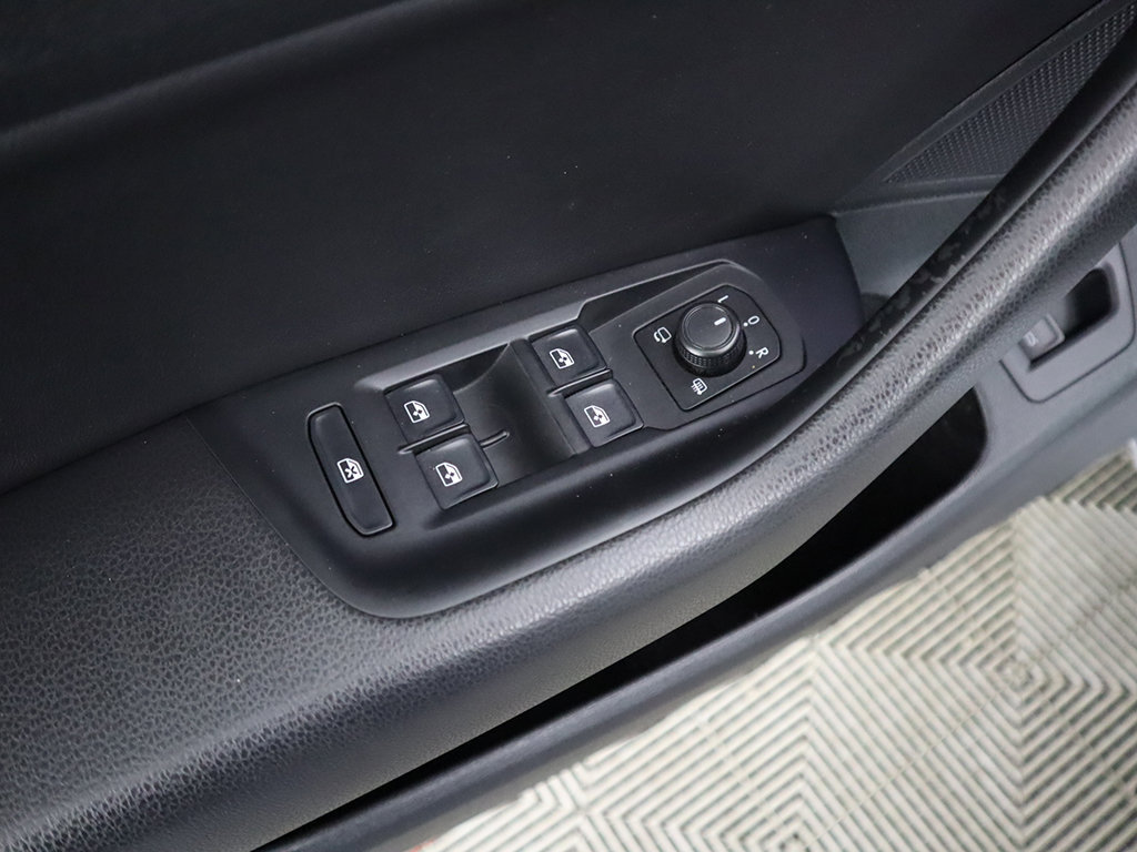 Used 2019 Volkswagen Arteon SEL AWD/4WD image 38