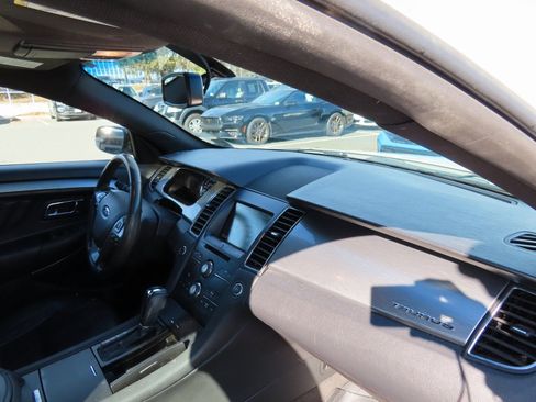 Used 2015 Ford Taurus SEL w/ Equipment Group 201A image 15