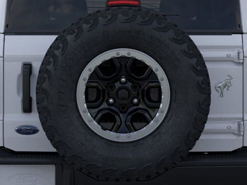 New 2026 Ford Bronco Badlands image 24