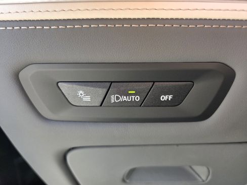 Certified 2025 BMW X6 M Competition w/ Executive Package image 22