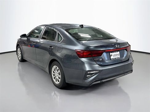 Used 2019 Kia Forte Sedan image 9