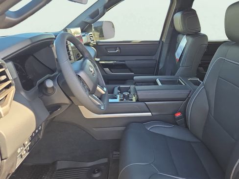 New 2026 Toyota Tundra Limited image 9