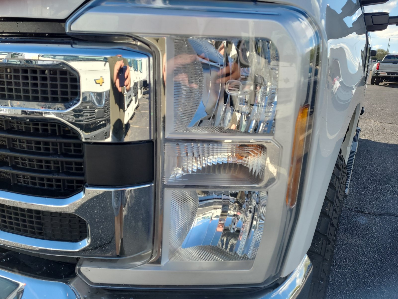Used 2025 Ford F250 XLT AWD/4WD image 9